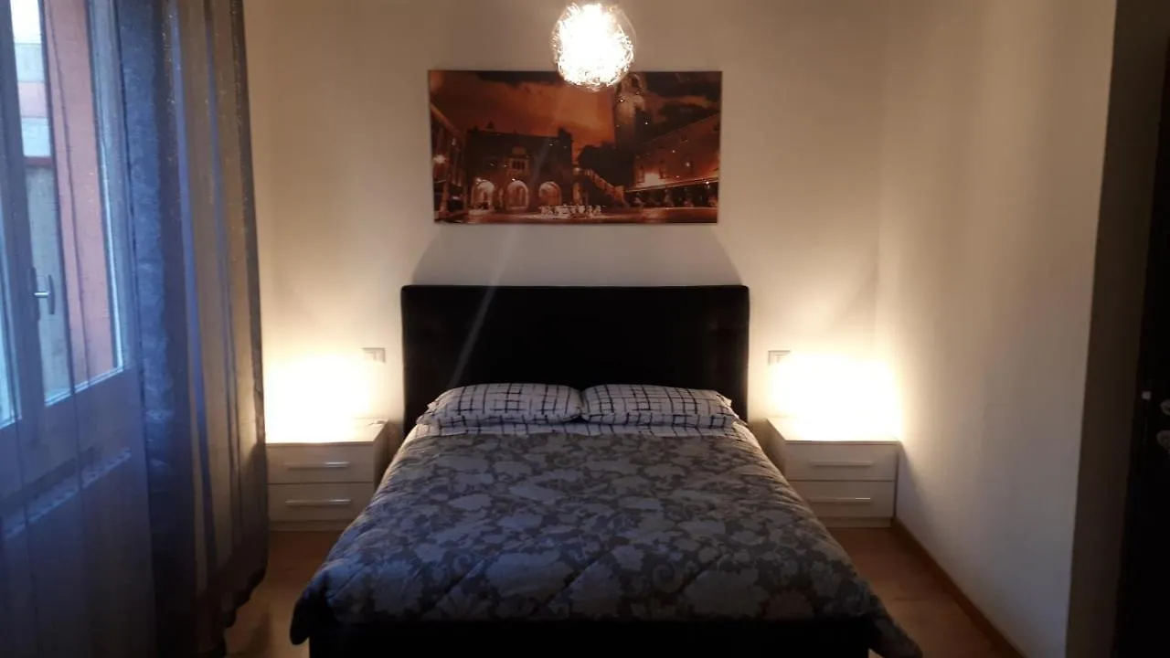 Casa Leonardo Villa Azzano San Paolo Holiday home