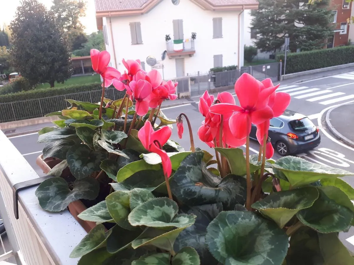 Holiday home Casa Leonardo Villa Azzano San Paolo Italy